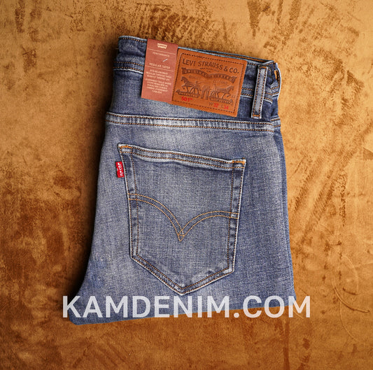 Jeans LVS 4030 Bleu Ciel Délaver Coupe Normale